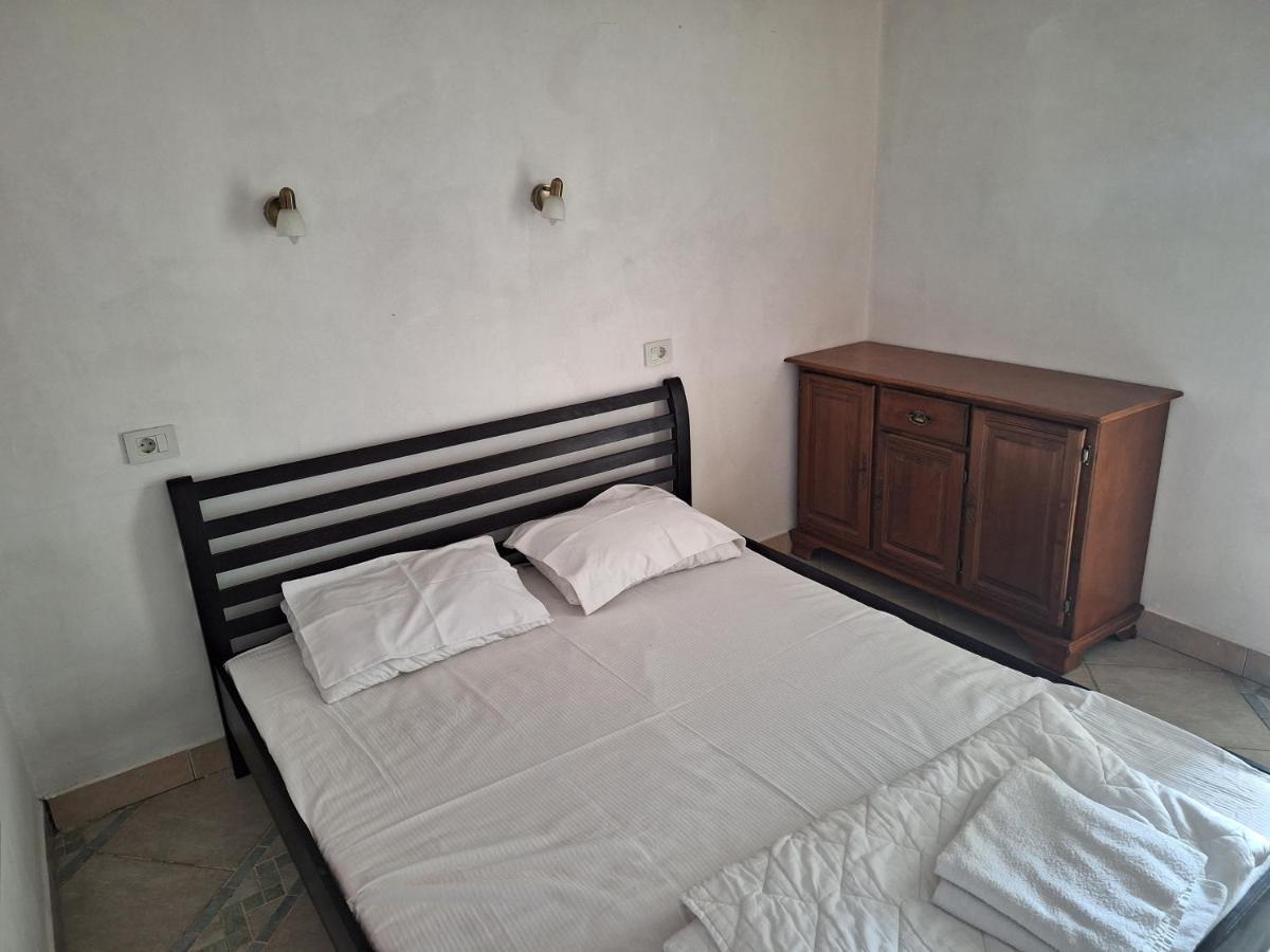 Forteca Home Perast Bagian luar foto